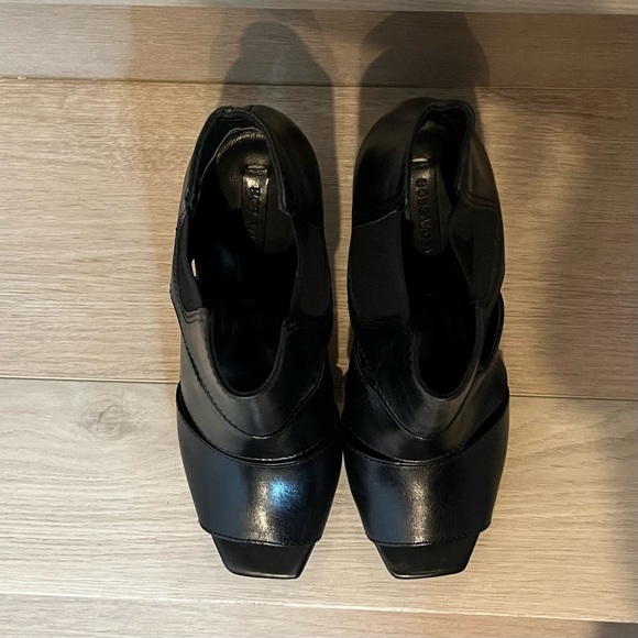 BCBG MAXAZRIA Strappy Black Ankle Bootie Heels - Size 7/37 - Picture 5 of 16